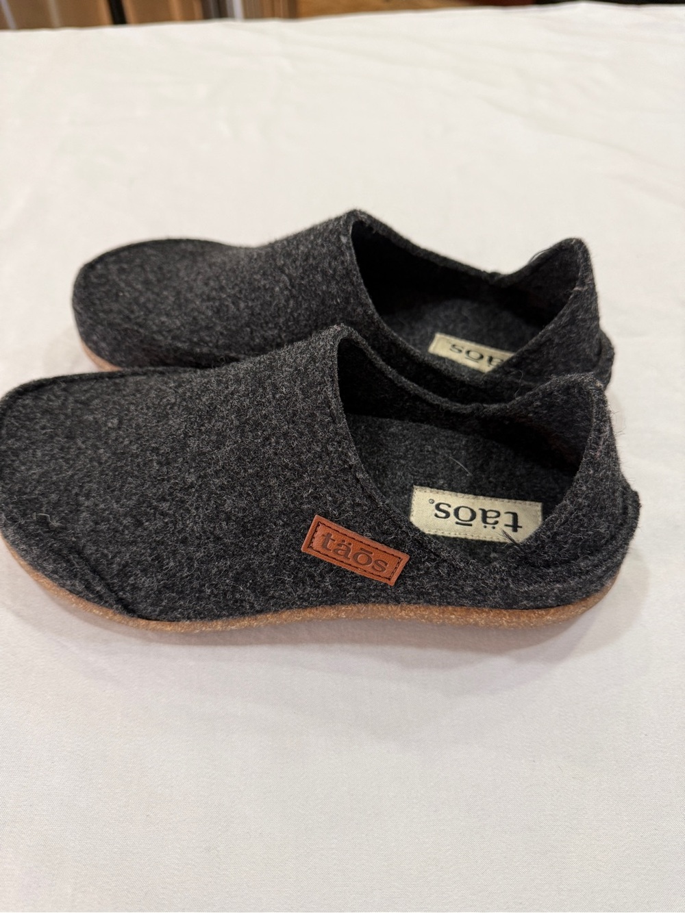 Taos Charcoal Wool Felt Slip On Clogs Comfort Shoes Women’s Approx 9.5 - Picture 2 of 5